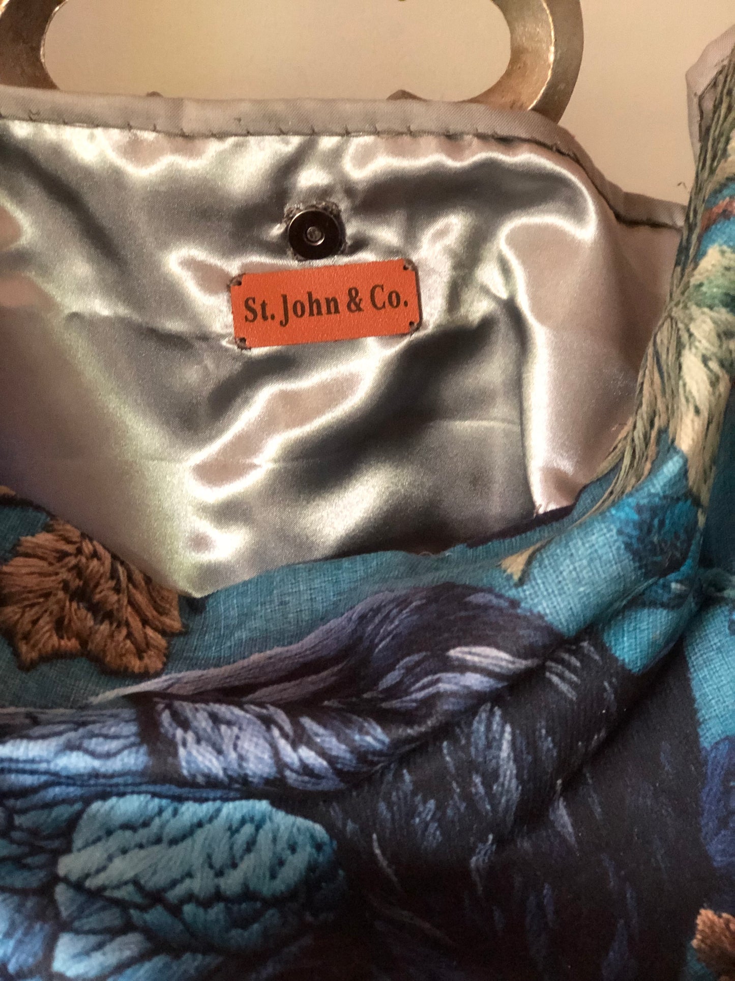 Crow Couture – Where Moody Meets Majestic